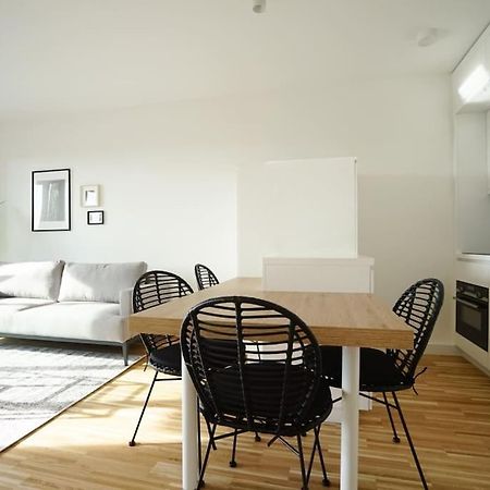 Apartment With Terrace Near Metro Station And Spa Відень Екстер'єр фото